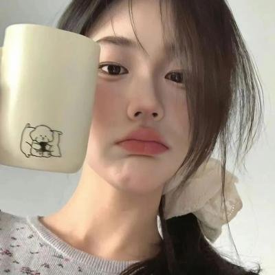 一个攞景的少年